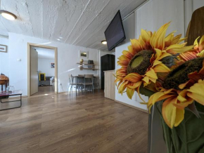 Twin-Magnolias Condo with Garden, Parking & EV Station